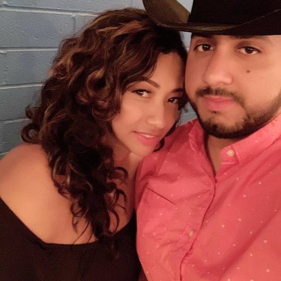 Meet your Posher, Adriana - Picture 1 of 1